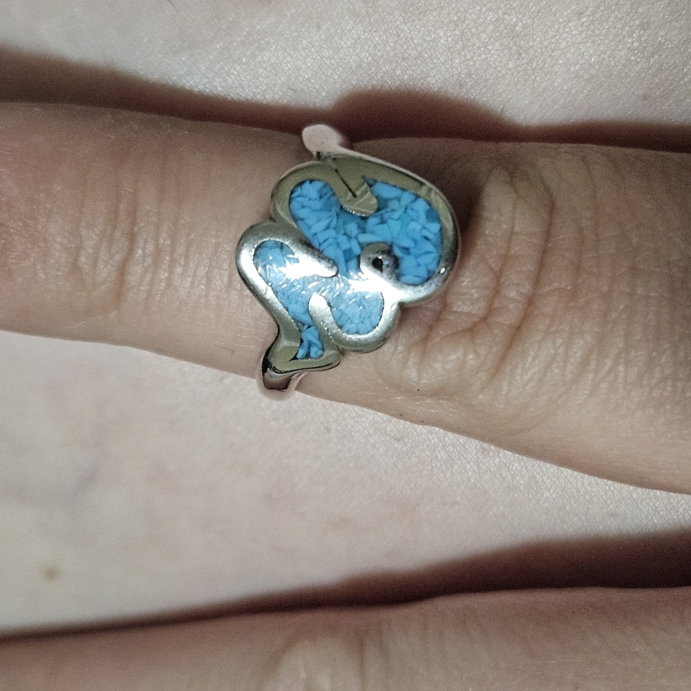 Silver and Blue Inlay Ring, Unique  Drop Shape. Size 7